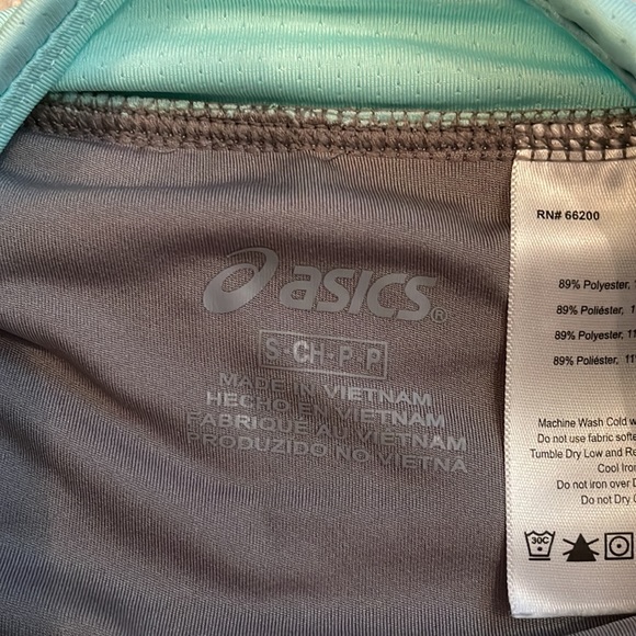ASICS running shorts size small - Picture 4 of 5